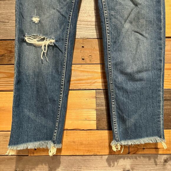 FP We The Free Low Rise Distressed Raw Hem Button Back Pocket Crop Jeans Size 25 - Picture 7 of 14